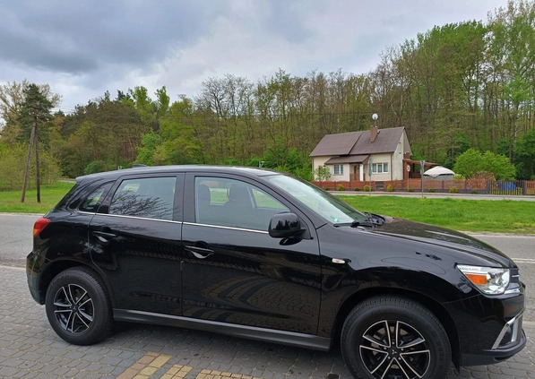 Mitsubishi ASX cena 69900 przebieg: 99300, rok produkcji 2019 z Połaniec małe 631